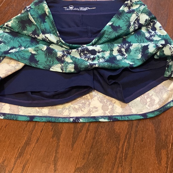 Tranquility Skort NWOT - Picture 4 of 5